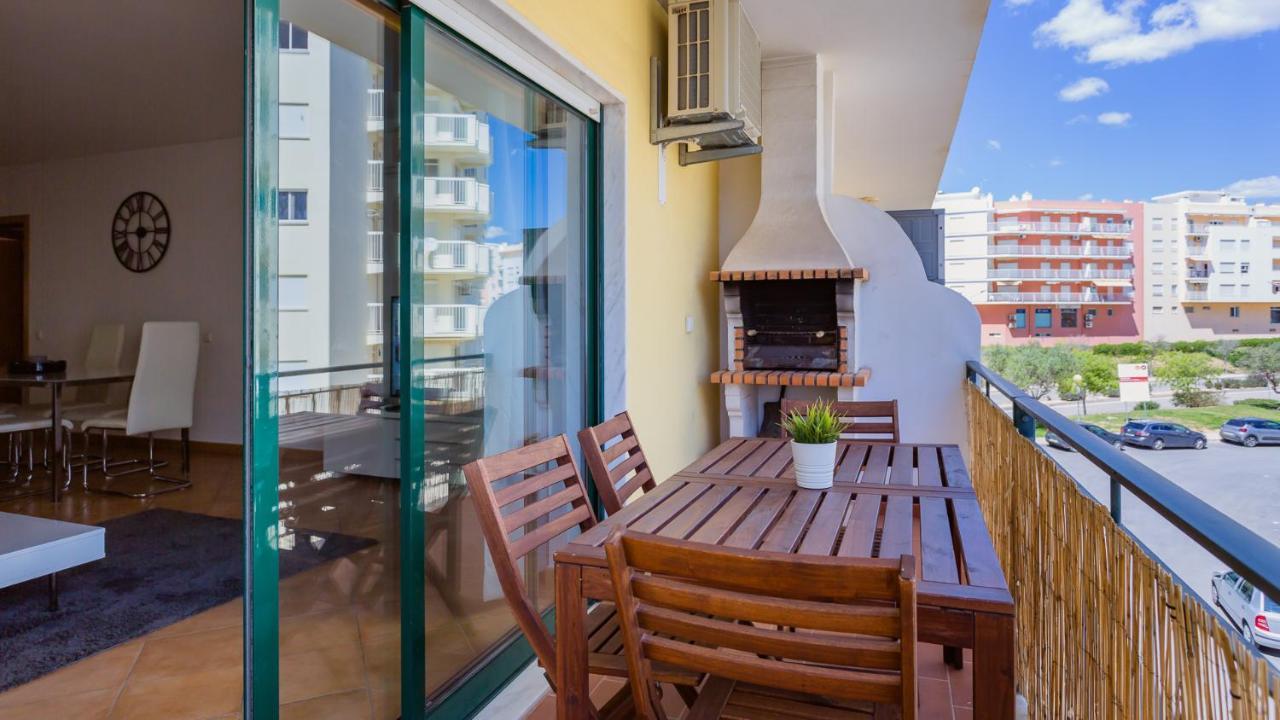 Magnificent 2Bdr Apartment W/ Ac & Pool - 2Min From Beach - By Lovelystay Armação de Pêra Exterior foto